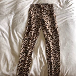 SKATIE leopard leggings